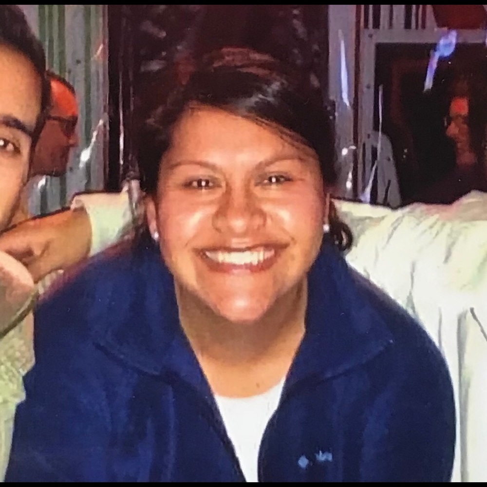 Meet your Posher, Claudia